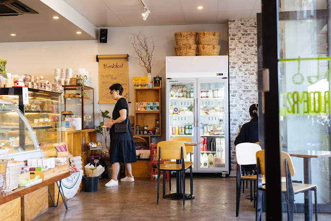 Smoults Larder
