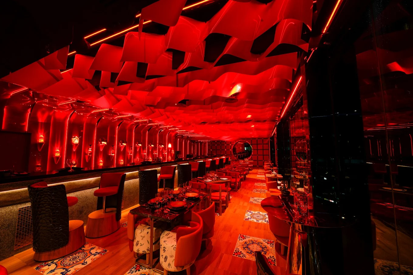 Japanish Rooftop Bar & Modern Kitchen