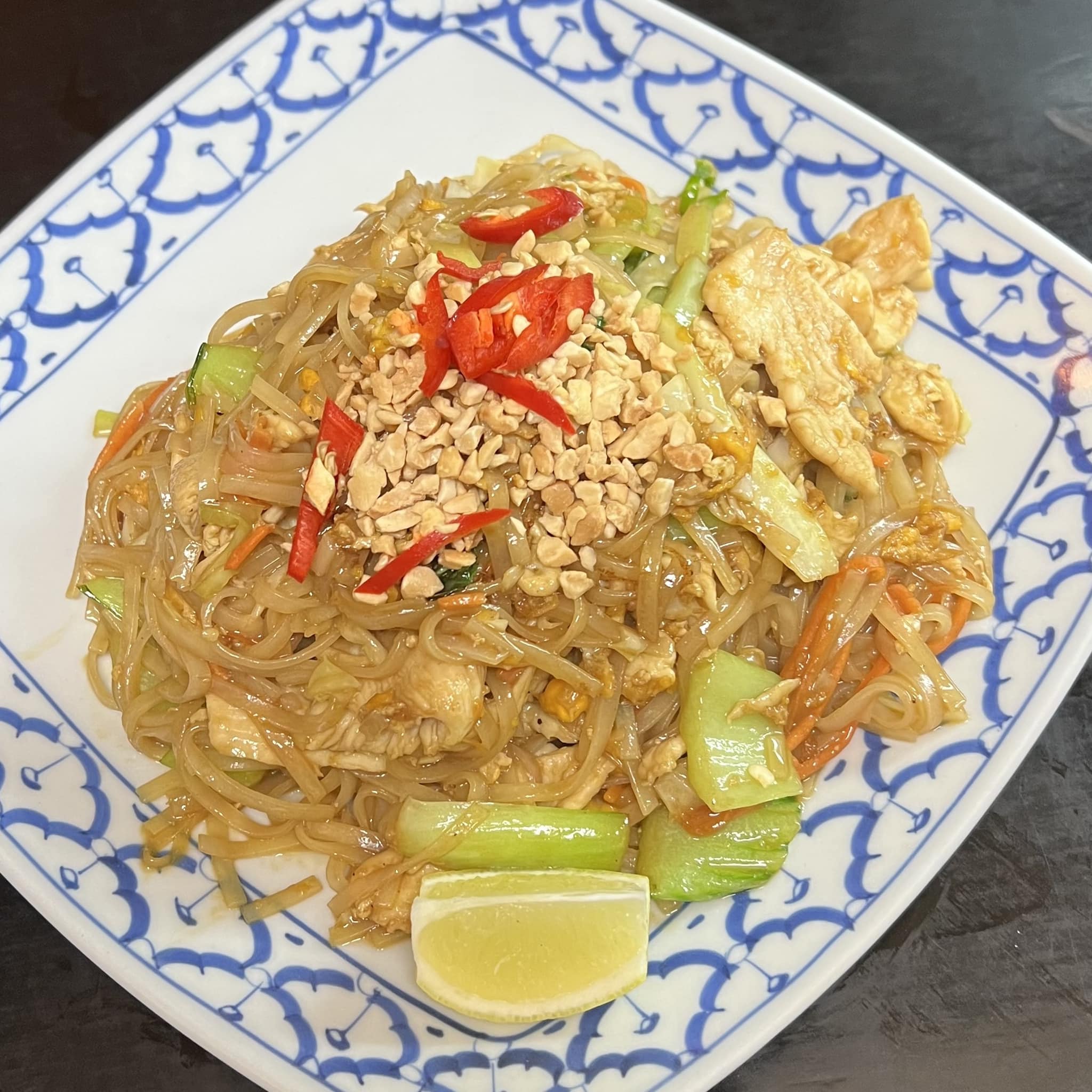 Suganya's Thai Restaurant