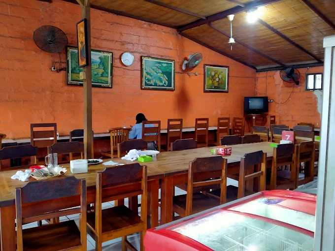 Babi Guling Sari Kembar 99