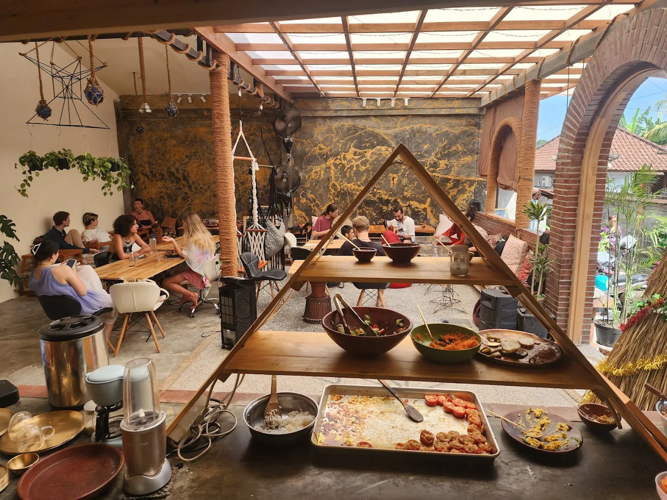 La Portal to Shamballah - Vegetarian Restaurant & Events Space