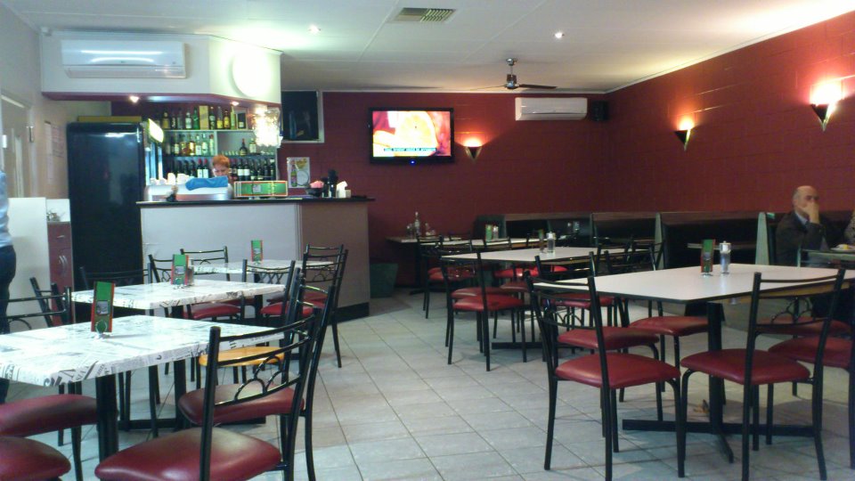 Amici Pizza Cafe
