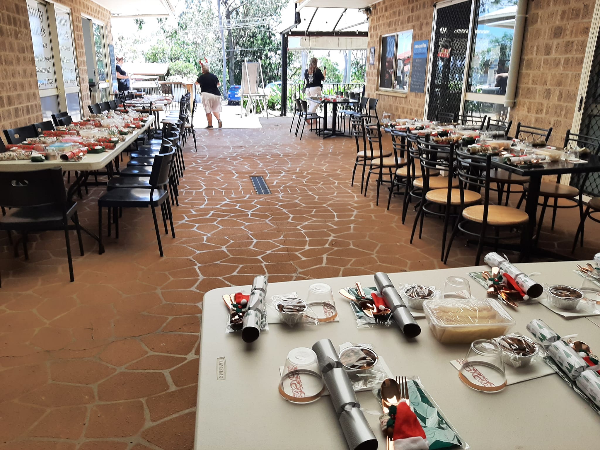 Aunty Alice's Café