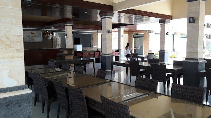 Puri Madha Dive Resort