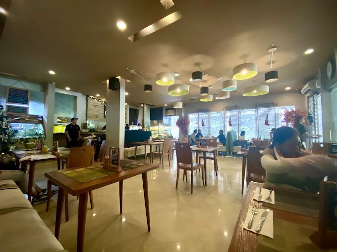 Dijon Bali - Café & Catering