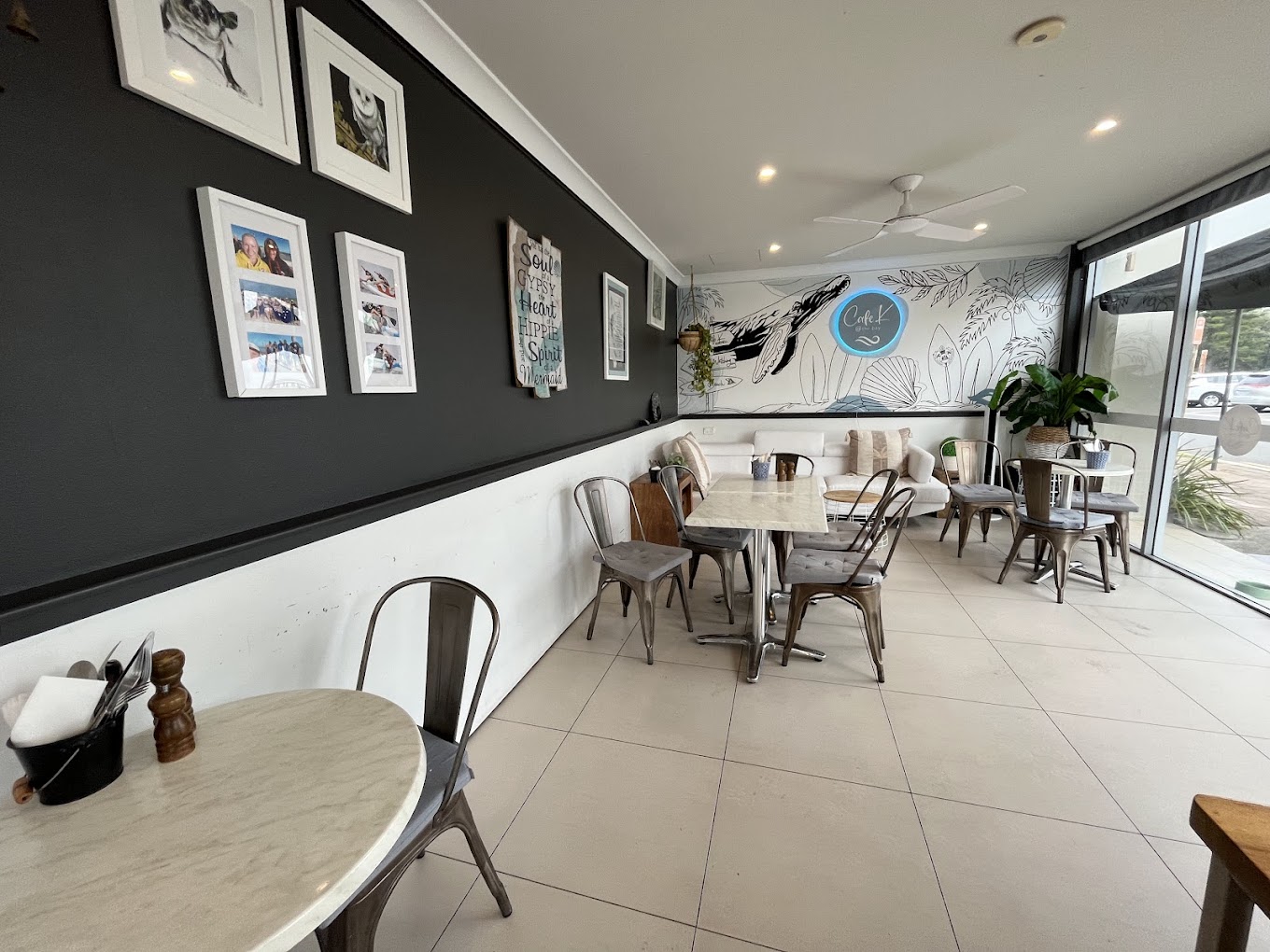 Cafe