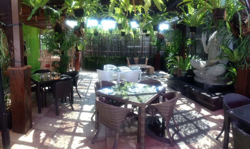 La Monde Restaurant