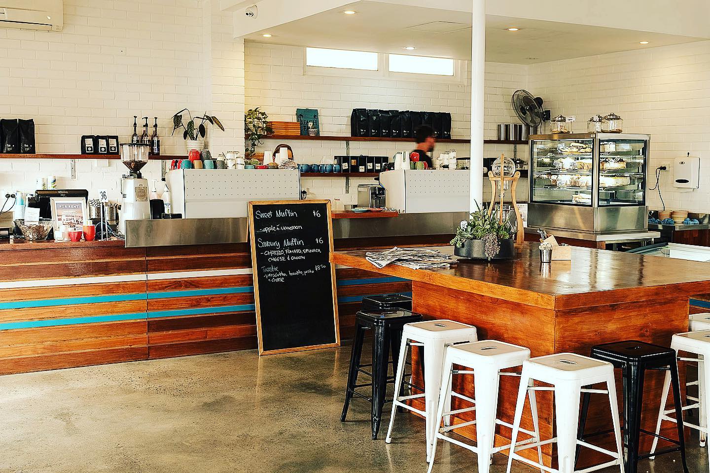 Sistas Burns Beach Cafe & Restaurant
