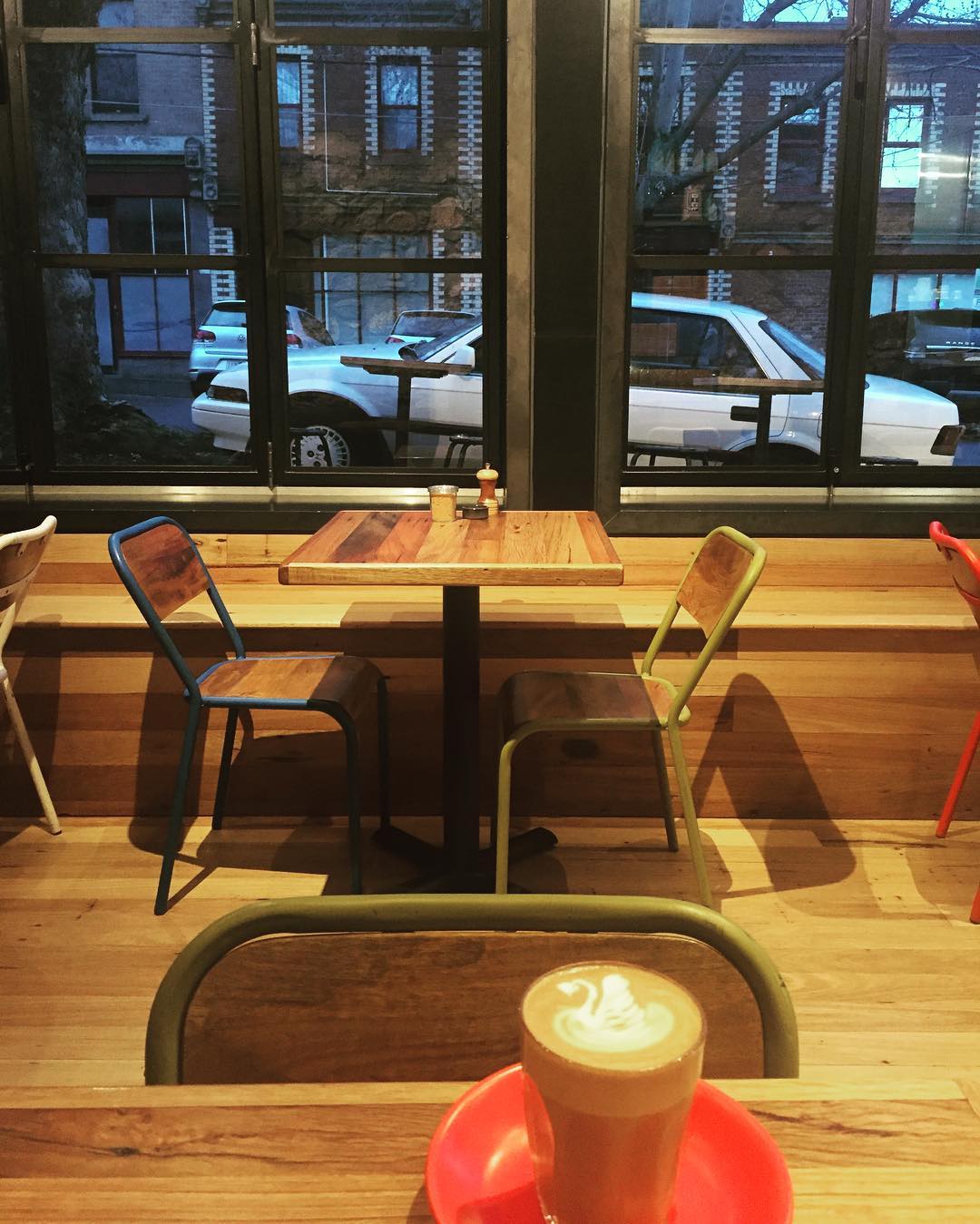 Two Birds Cafe