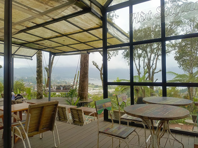 Hot Sugar Cafe at Bedugul Hills