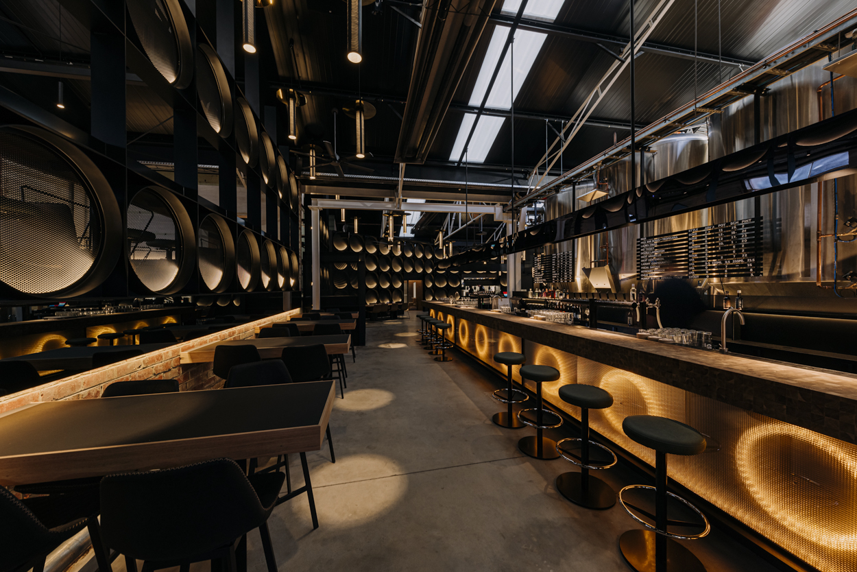 Deeds Taproom & Kitchen