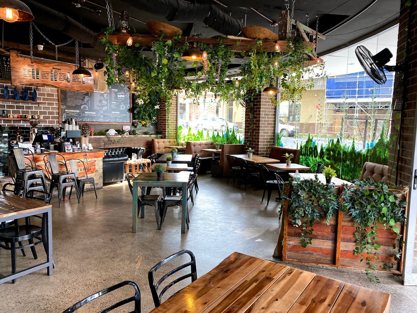 Brunch Cafe & Grill.