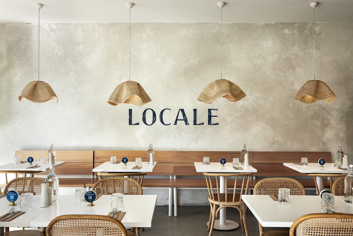 Locale Bronte