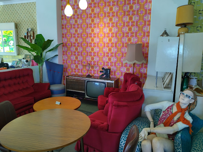 Mid-Century Cafe and Collectables