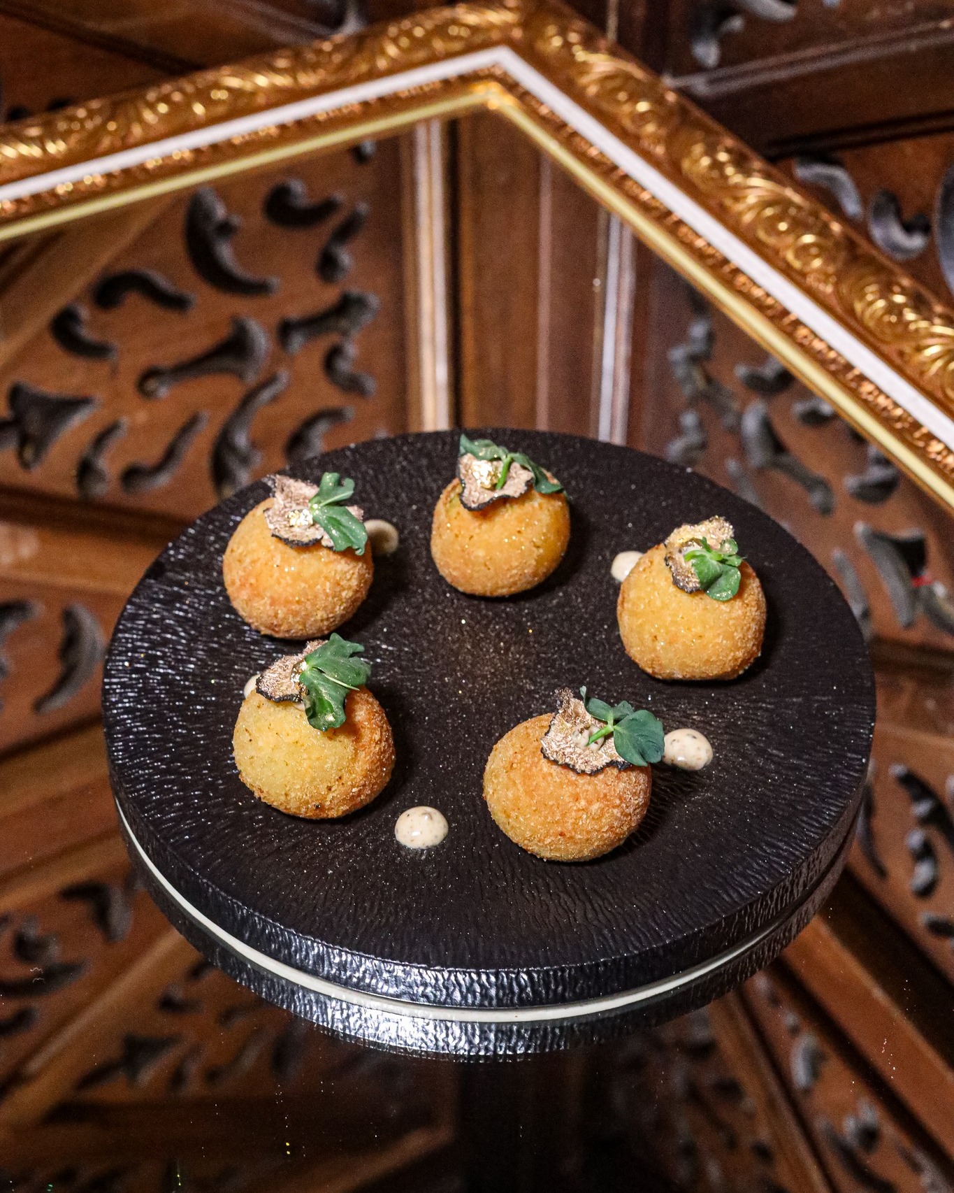 The Speakeasy Rooftop Bar Bangkok