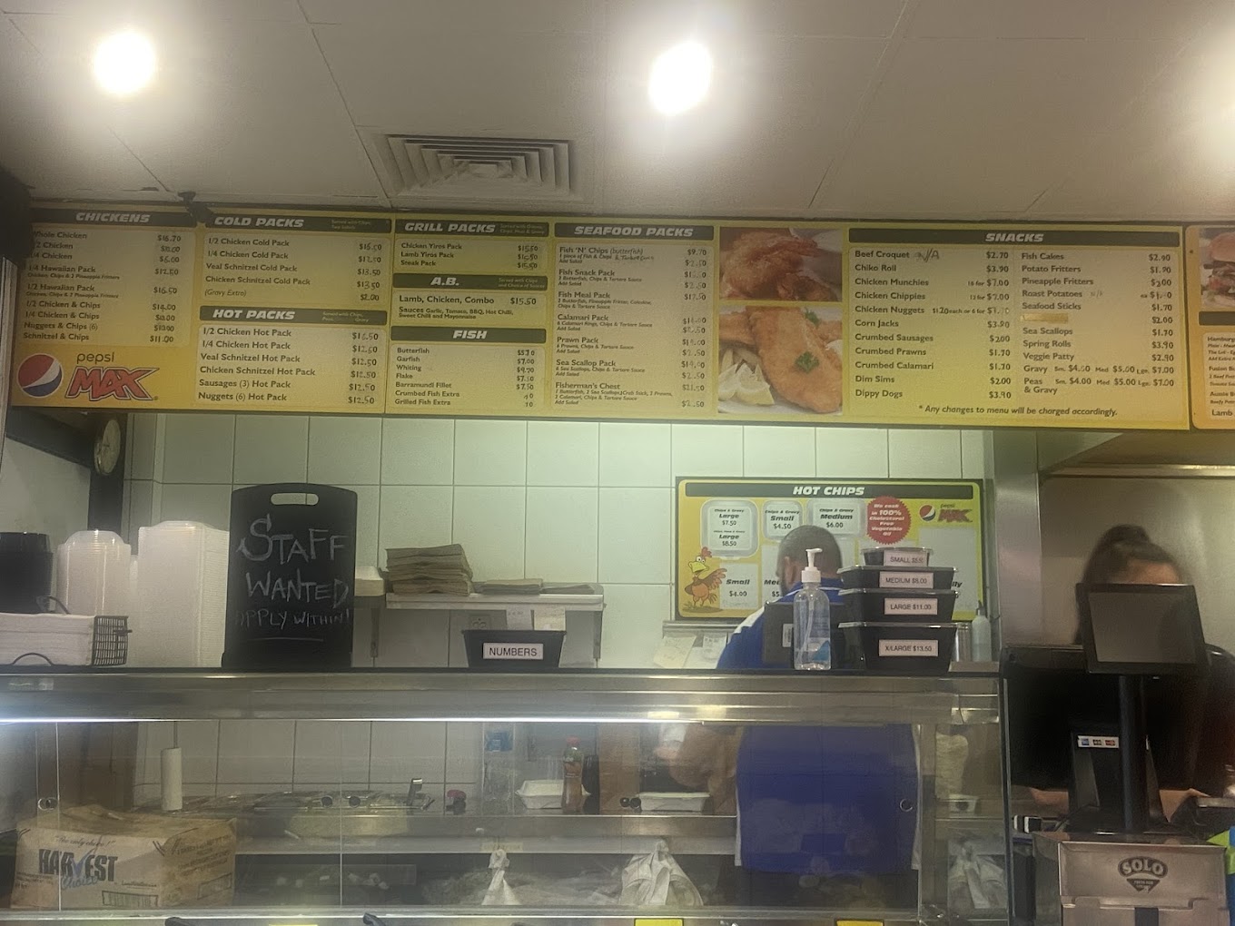 Surrey’s Chicken & Takeaway