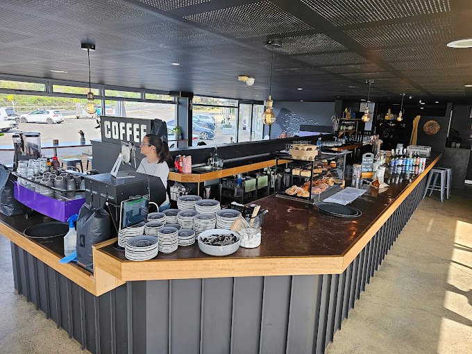 4 Kings Coffee & Food