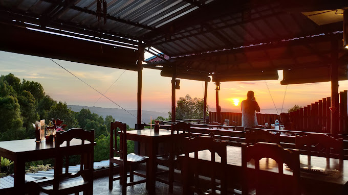 Warung Made's Munduk