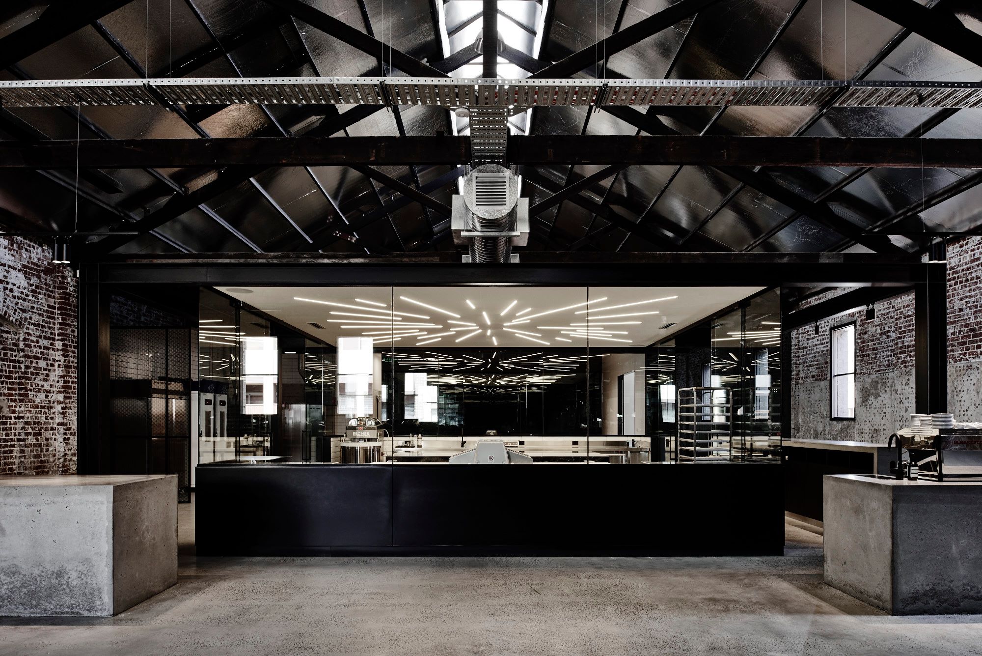 Lune Croissanterie CBD City