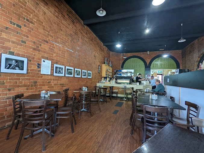 Paper Chase Cafe