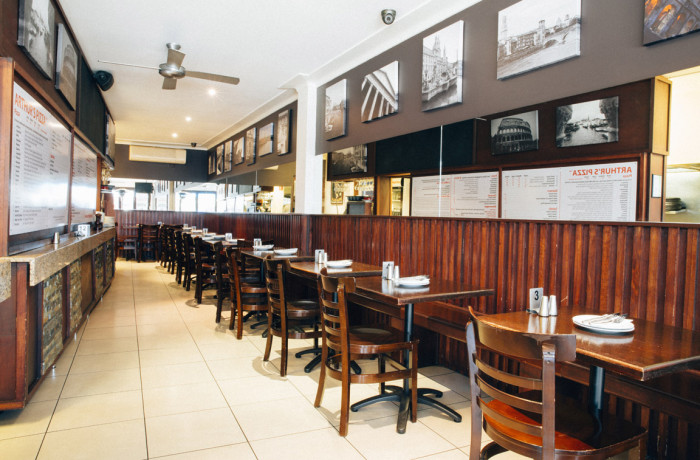 Arthur's Pizza Paddington