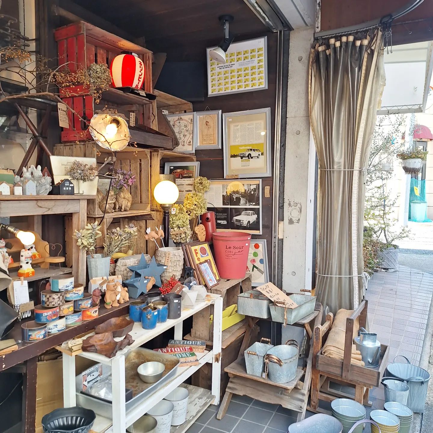 Watts River Cafe and Store
