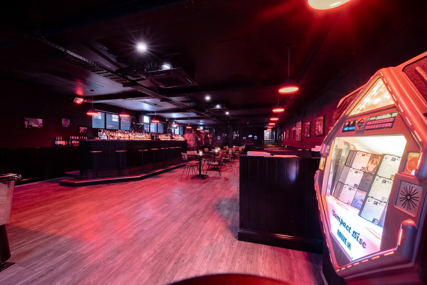Alice Bar