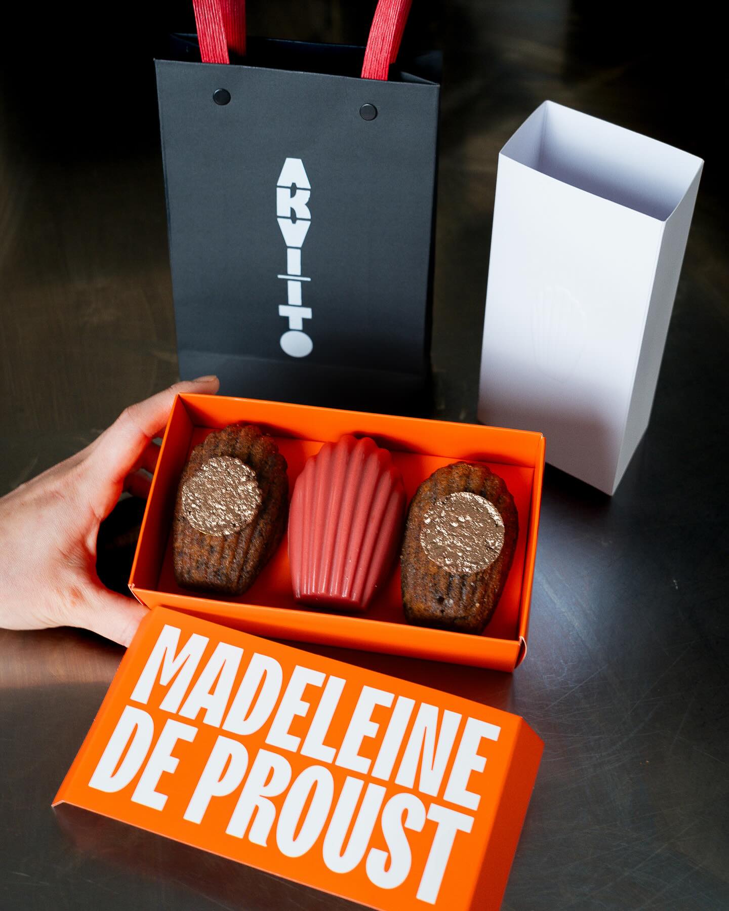 Madeleine de Proust Patisserie