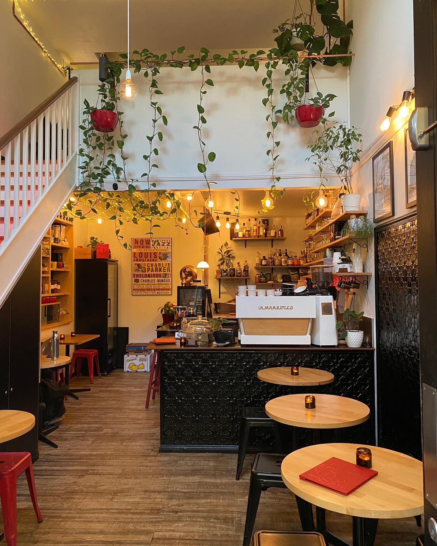 Bertoncello Cafe And Bar
