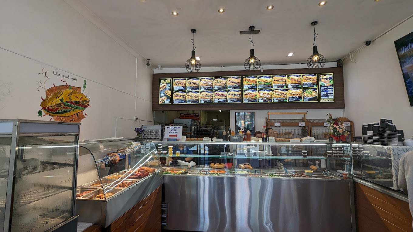 Luke's Bakery
