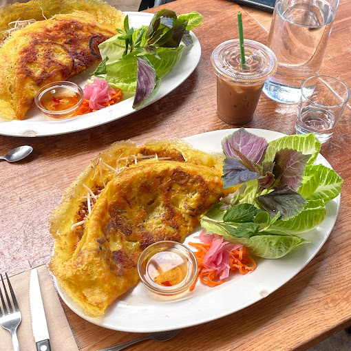 Banh Xeo Bar