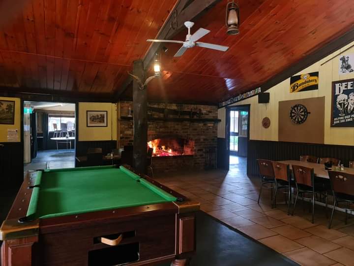 Bush Pig Inn