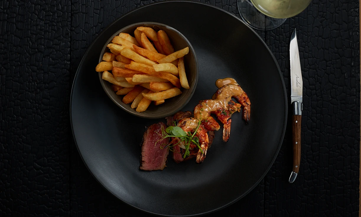 Flame Bar & Grill