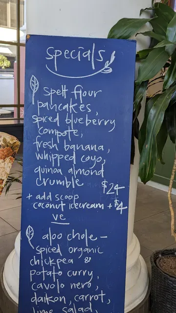 Momo Wholefood