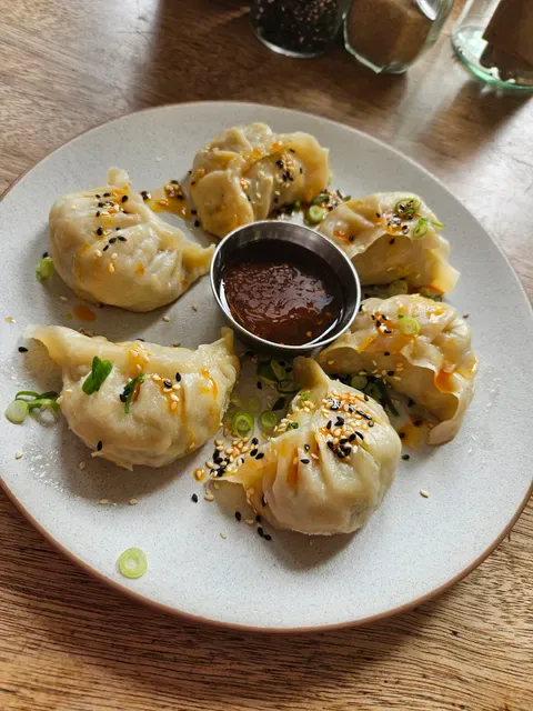 Momo Wholefood