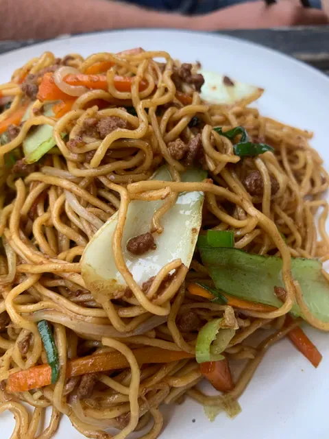 Naka Noodle