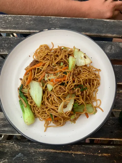 Naka Noodle