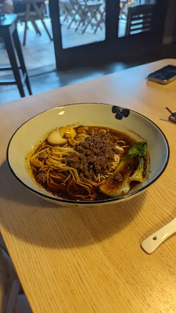 Naka Noodle