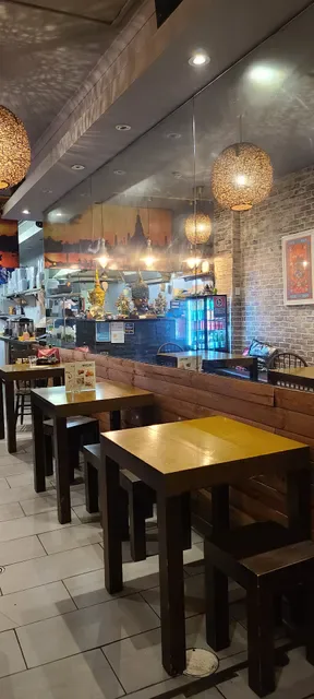 3 Seasons Thai Fusion Cuisine