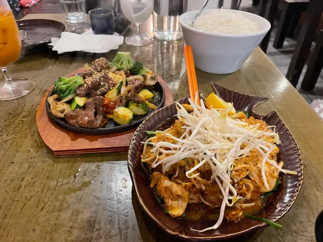 3 Seasons Thai Fusion Cuisine