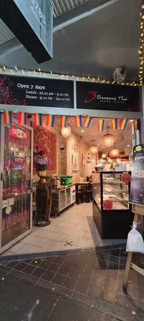 3 Seasons Thai Fusion Cuisine