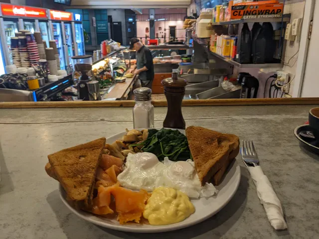 3 Steps Cafe.