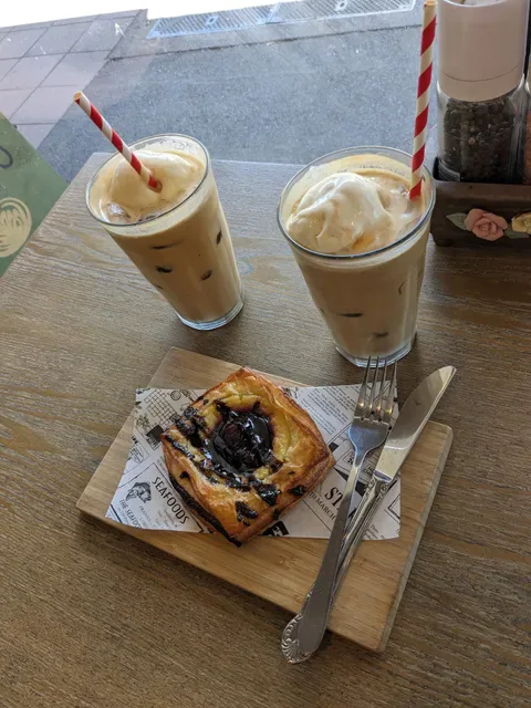 49 Cafe Early Bird Epping