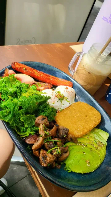 4oz & Co Cafe