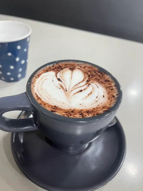 4oz & Co Cafe