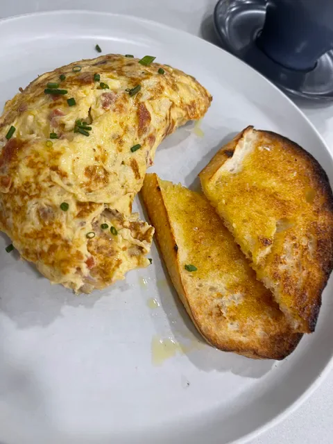 4oz & Co Cafe