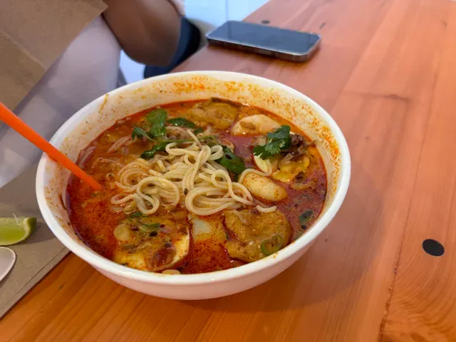 8Things Eatery