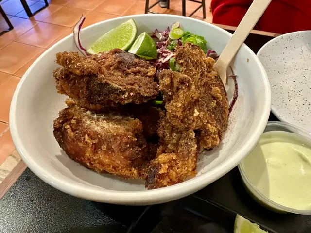 8Things Eatery
