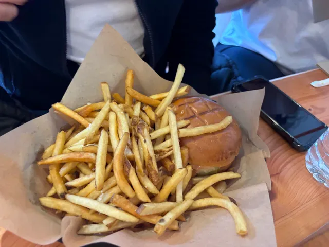 8Things Eatery