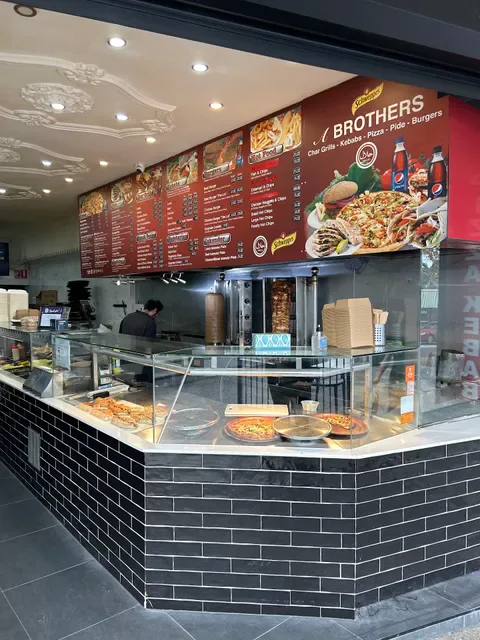 A Brothers Kebab & Pizza